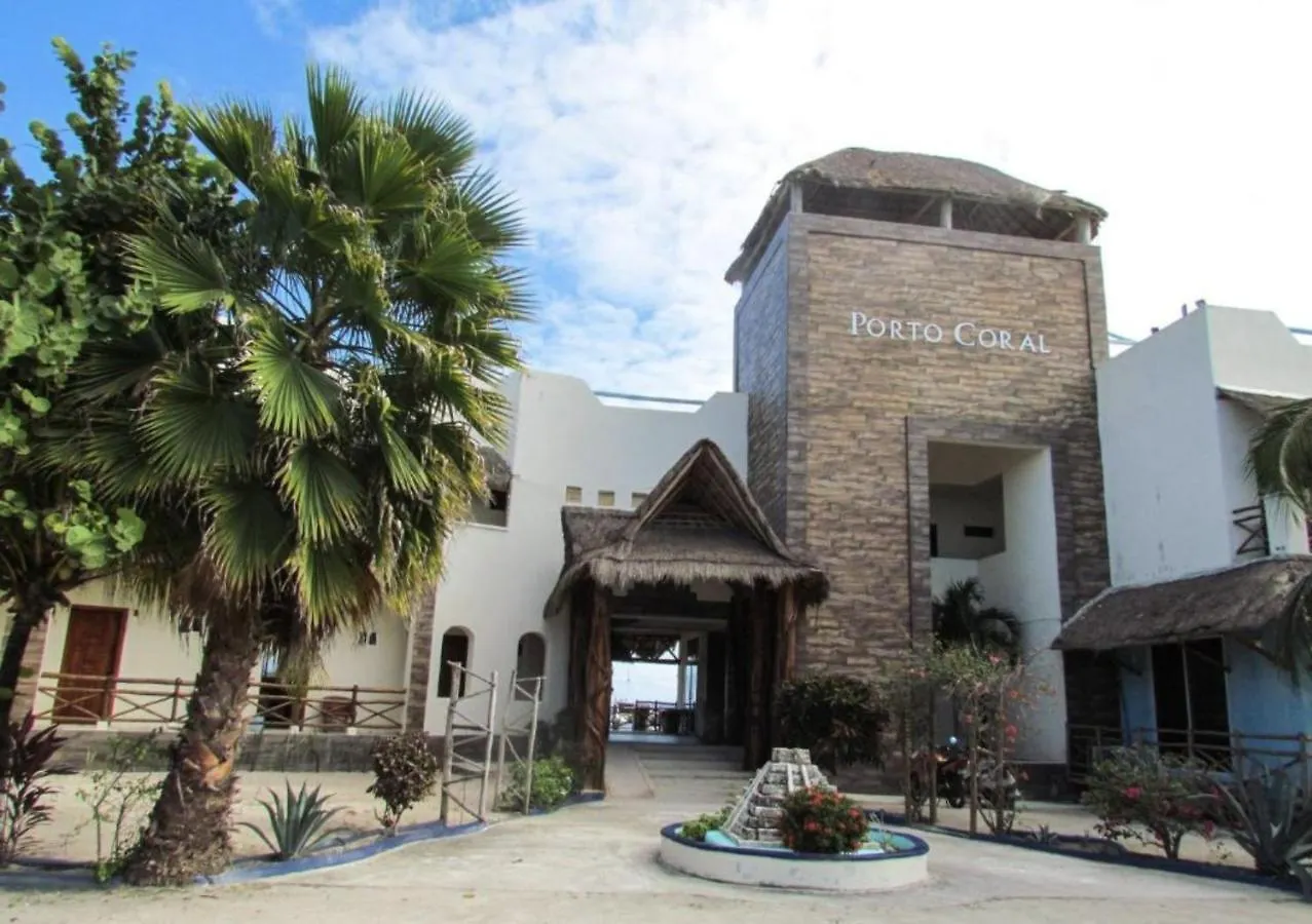 Porto Coral Hotel & Suites Chetumal